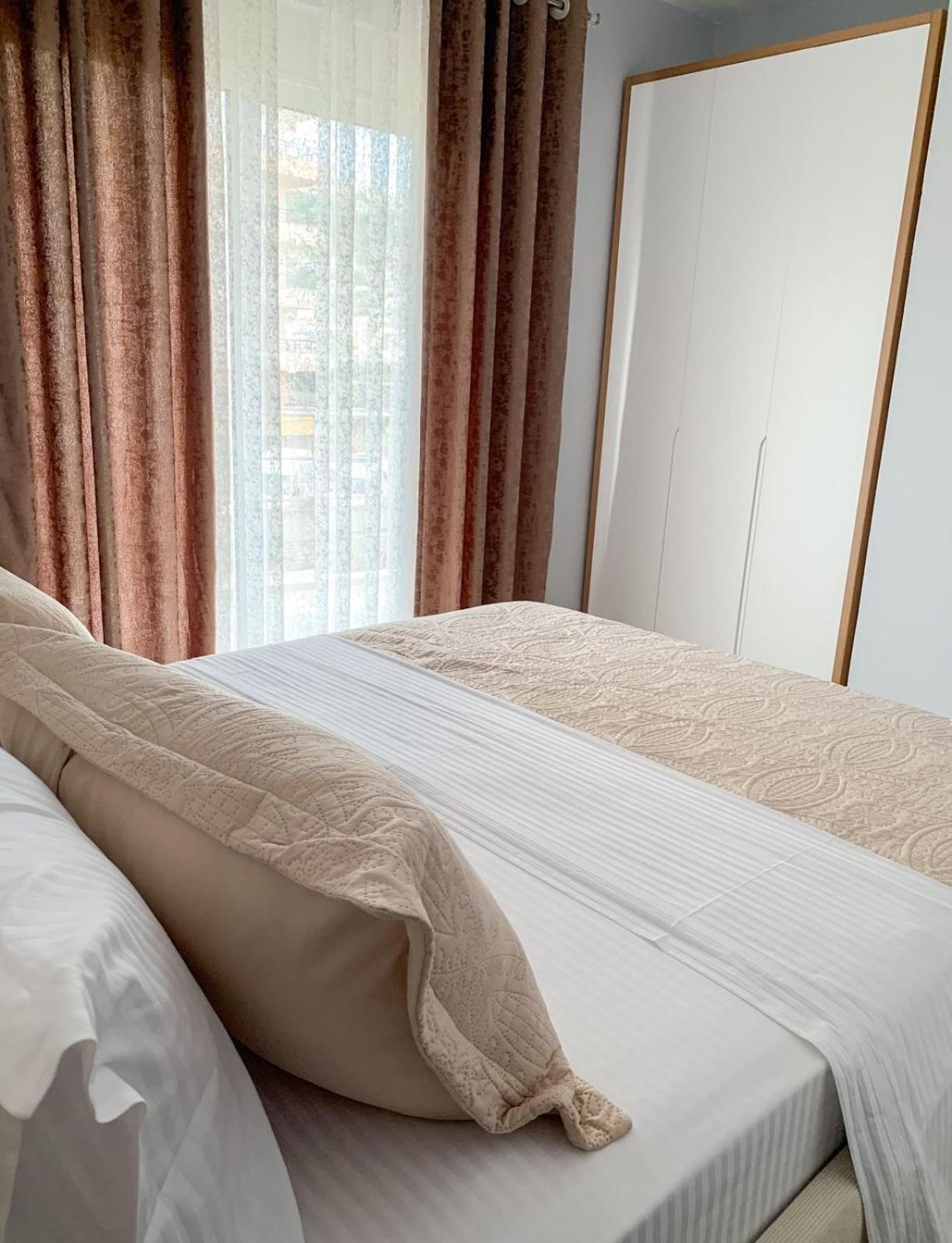 Odore Di Mare Apartments Sarandë Eksteriør bilde