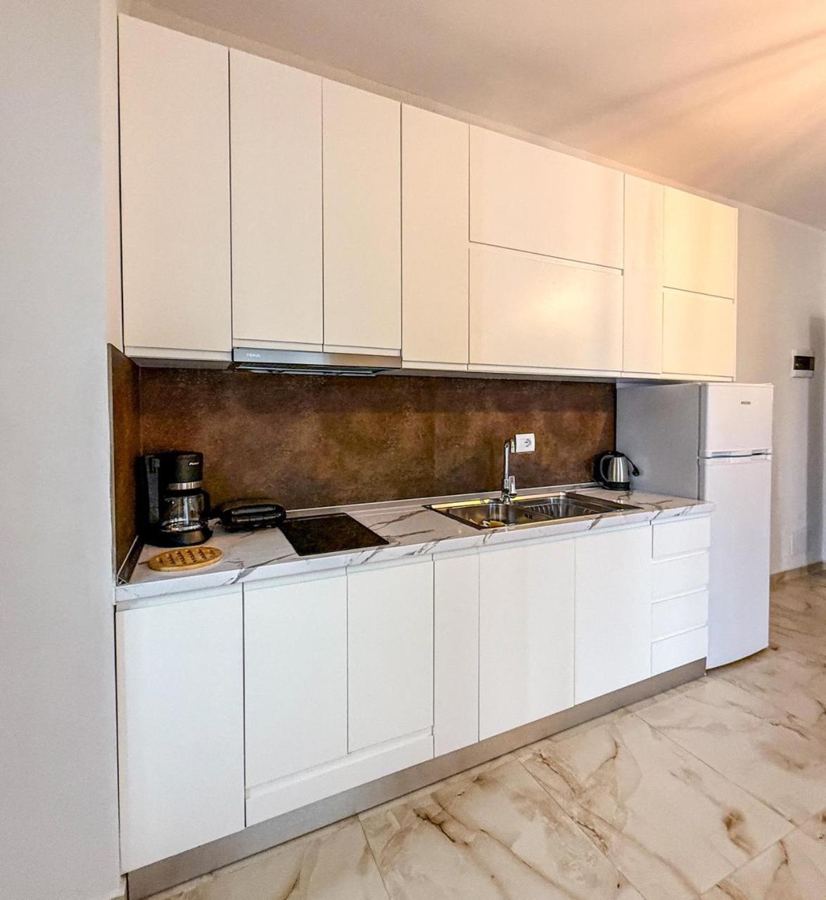 Odore Di Mare Apartments Sarandë Eksteriør bilde
