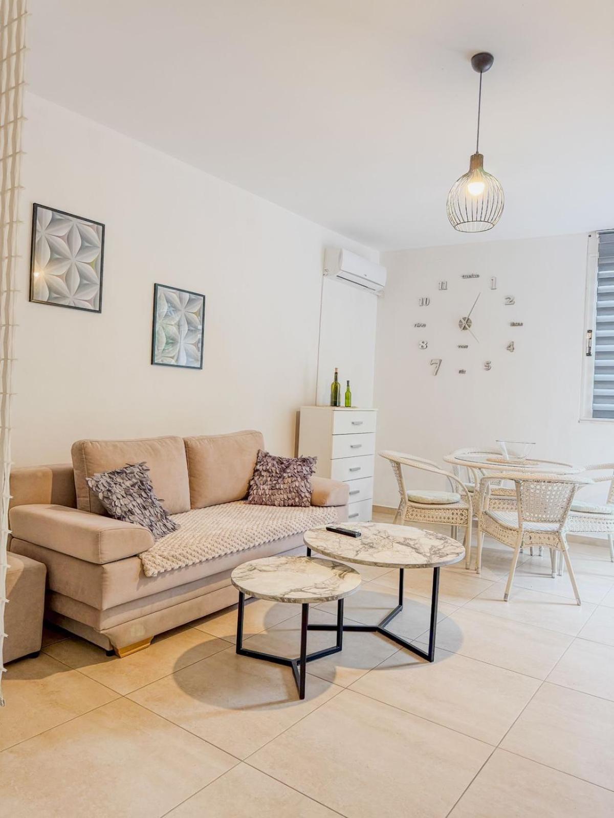 Odore Di Mare Apartments Sarandë Eksteriør bilde