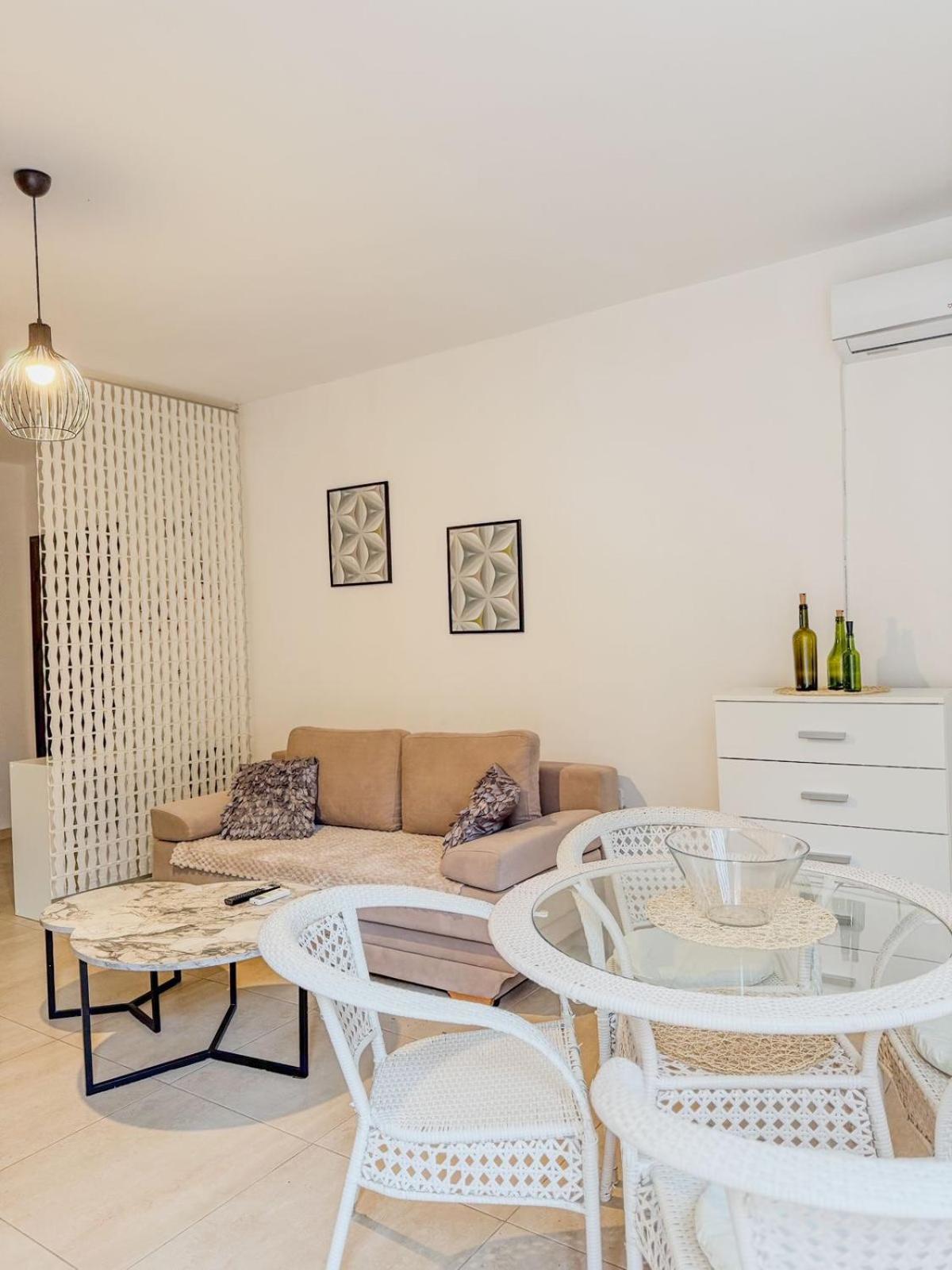 Odore Di Mare Apartments Sarandë Eksteriør bilde